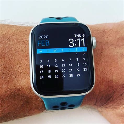 custom Apple Watch clock faces